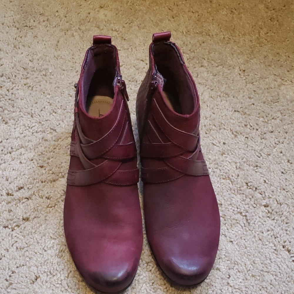 Maroon bootie, burnished toe